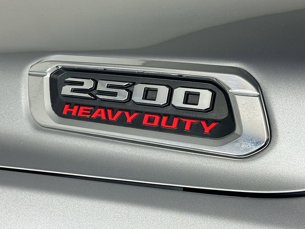 Used 2024 RAM 2500 Tradesman w/ Chrome Appearance Group image 28