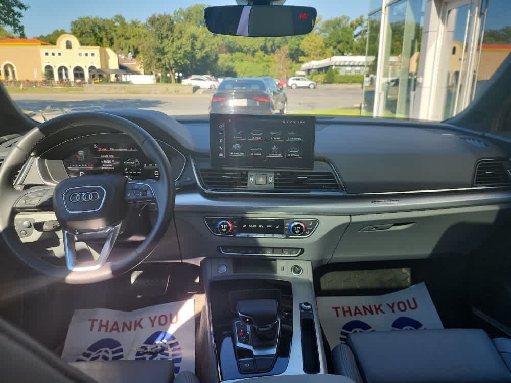 Used 2022 Audi Q5 2.0T Prestige w/ Prestige Package AWD/4WD image 8