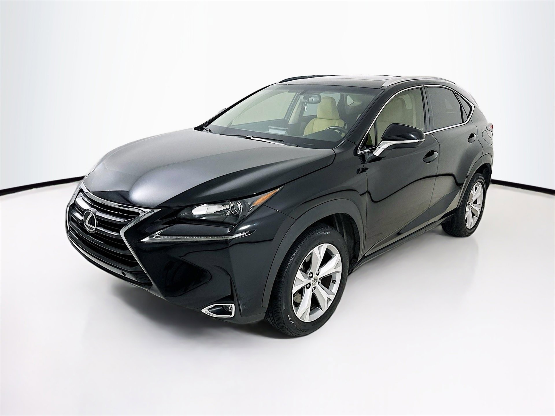 Used 2017 Lexus NX 200t FWD image 3