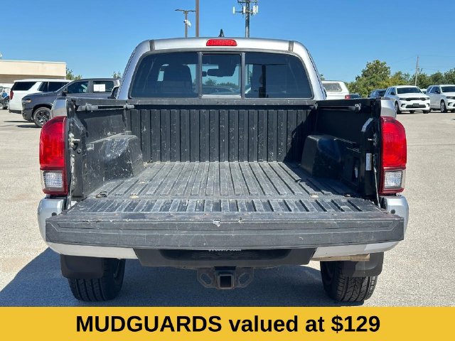 Used 2019 Toyota Tacoma TRD Sport w/ Technology Package AWD/4WD image 7