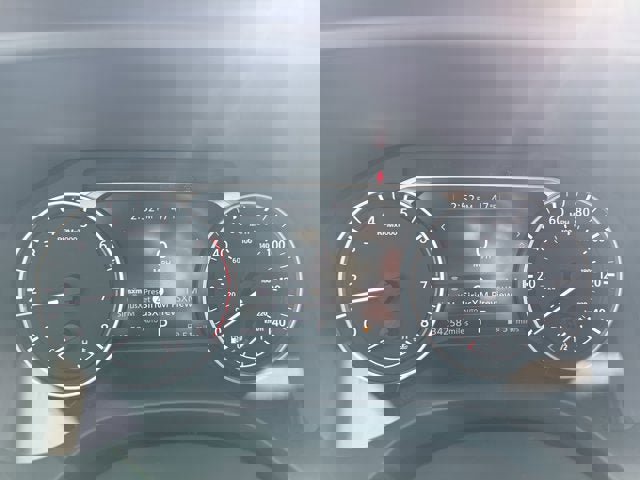 Certified 2022 Nissan Rogue SV image 10