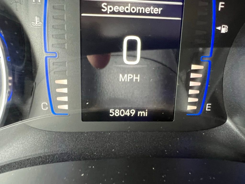 Used 2020 Chrysler Pacifica Touring w/ Tire & Wheel Group FWD image 28