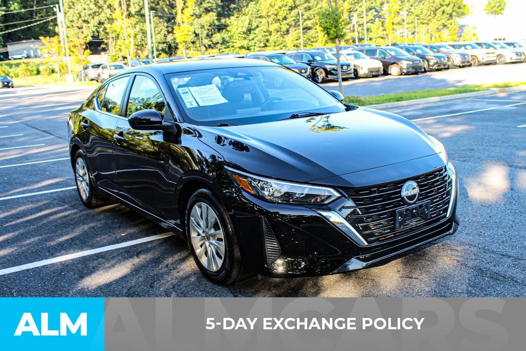 Used 2024 Nissan Sentra S FWD image 3