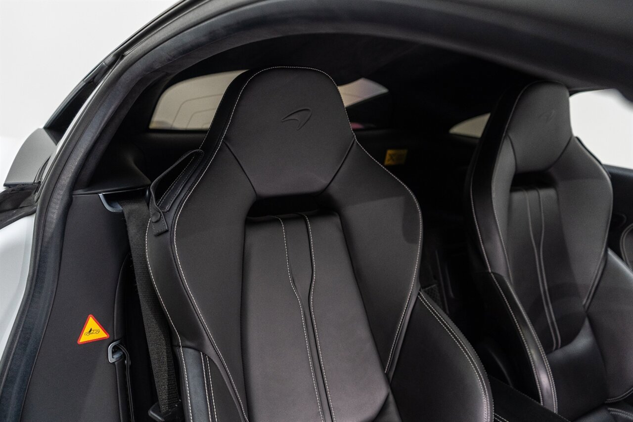 Used 2019 McLaren 570S Coupe RWD image 35