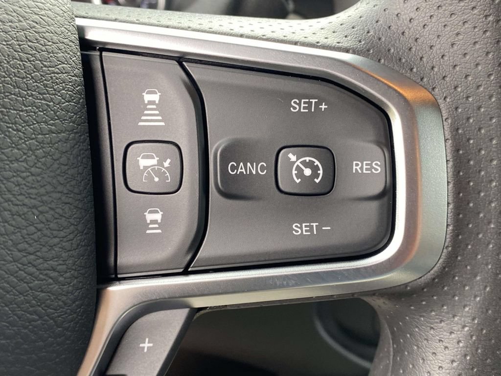New 2026 RAM 2500 Tradesman AWD/4WD image 27