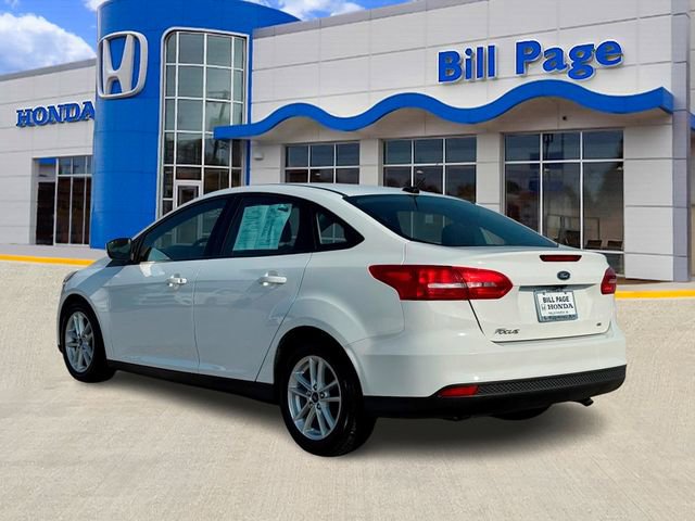 Used 2018 Ford Focus SE image 3