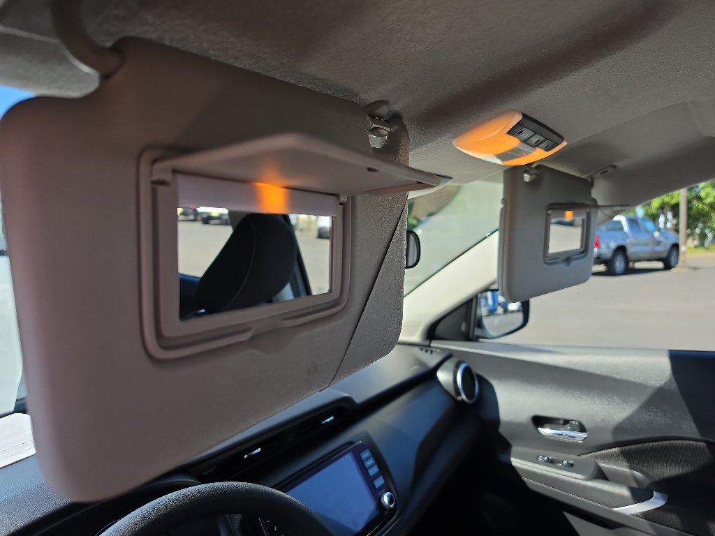 Used 2022 Nissan Kicks SV FWD image 13