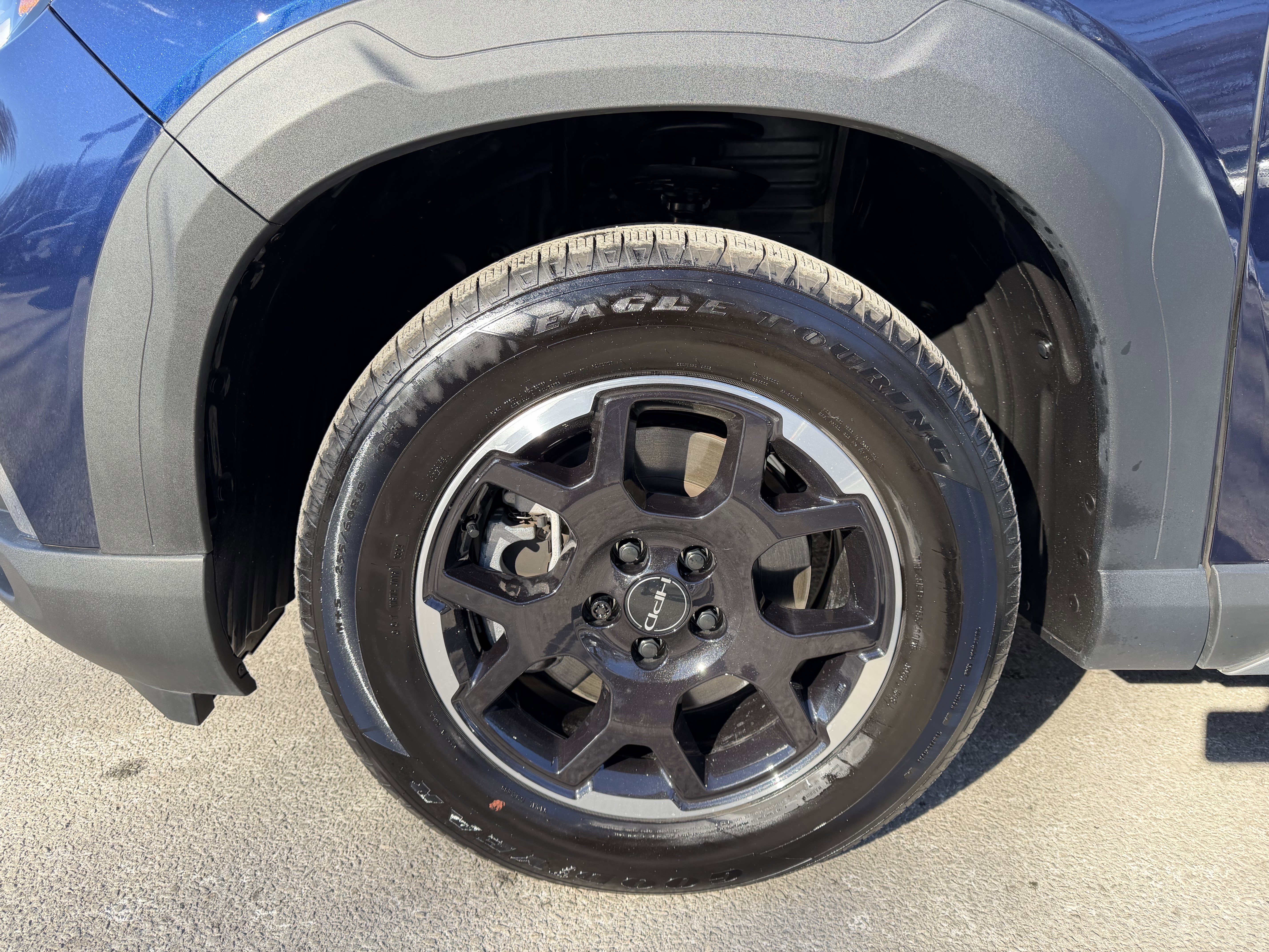 Used 2025 Honda Pilot EX-L image 8