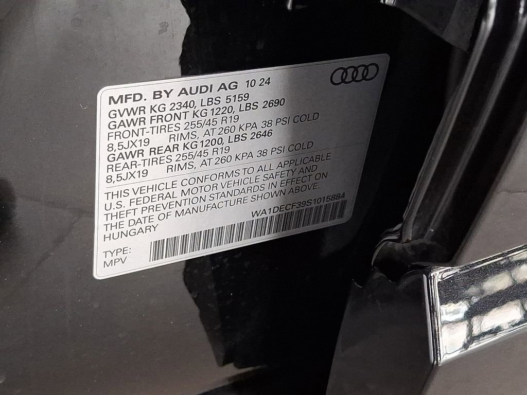 Certified 2025 Audi Q3 2.0T Premium w/ Convenience Package image 27