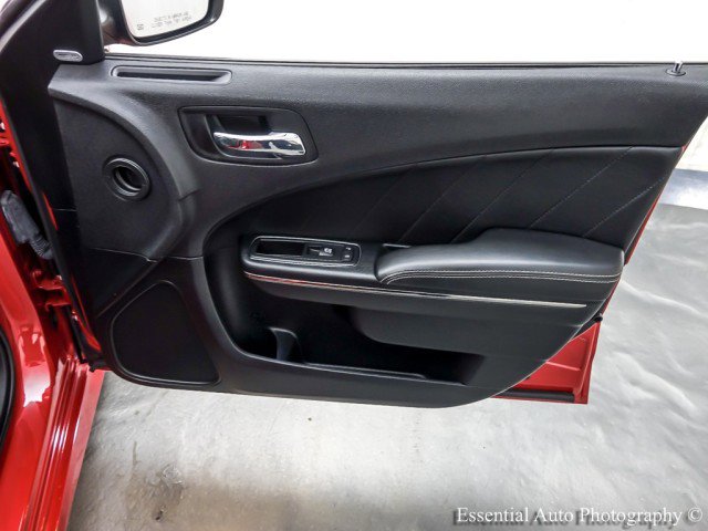Used 2016 Dodge Charger SRT Hellcat image 31