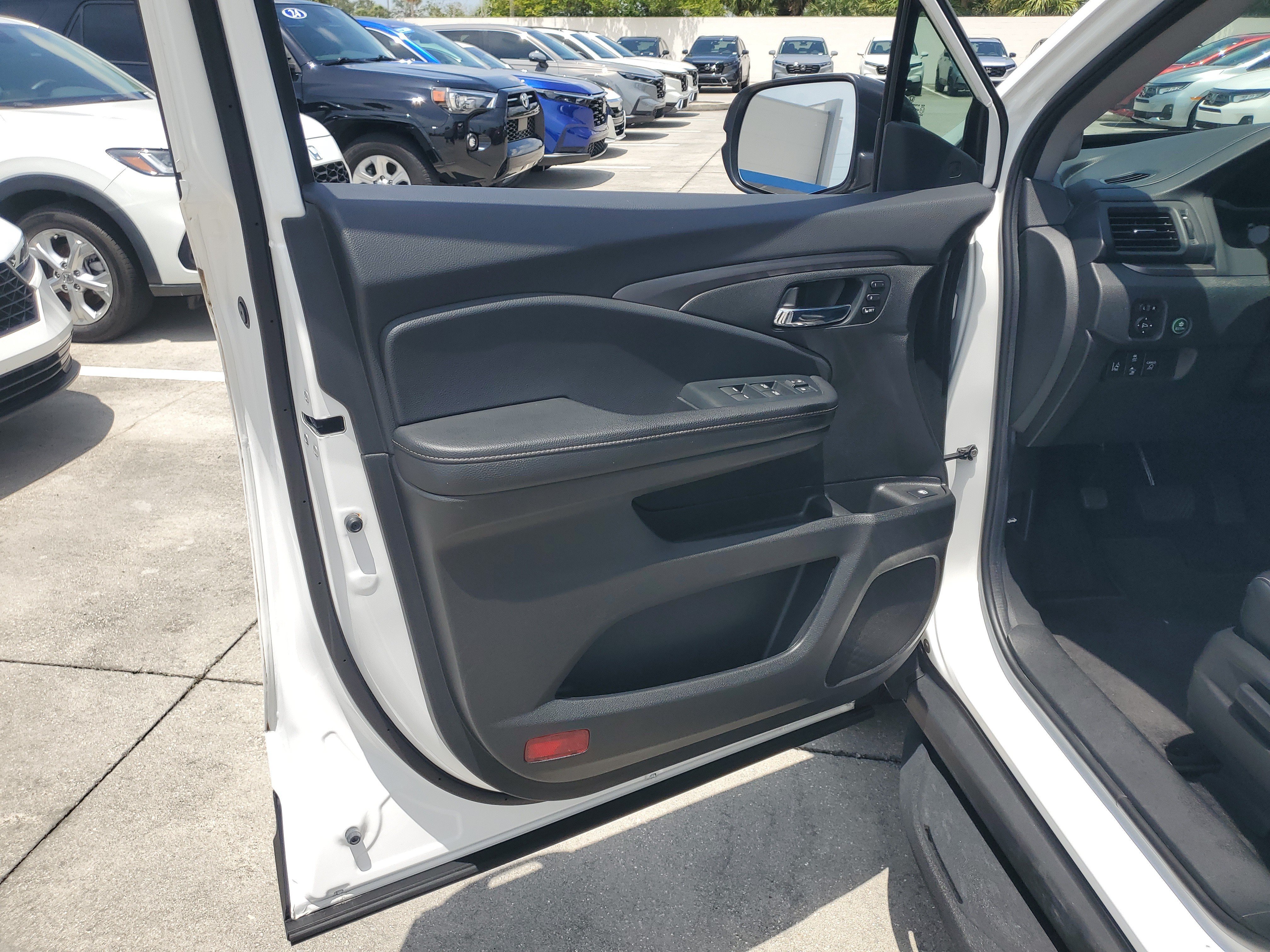 Used 2023 Honda Ridgeline RTL image 24