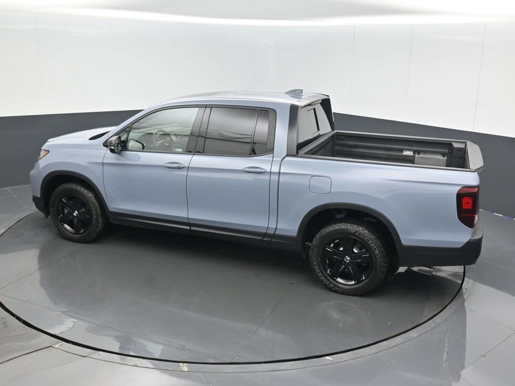 Used 2023 Honda Ridgeline Black Edition image 15