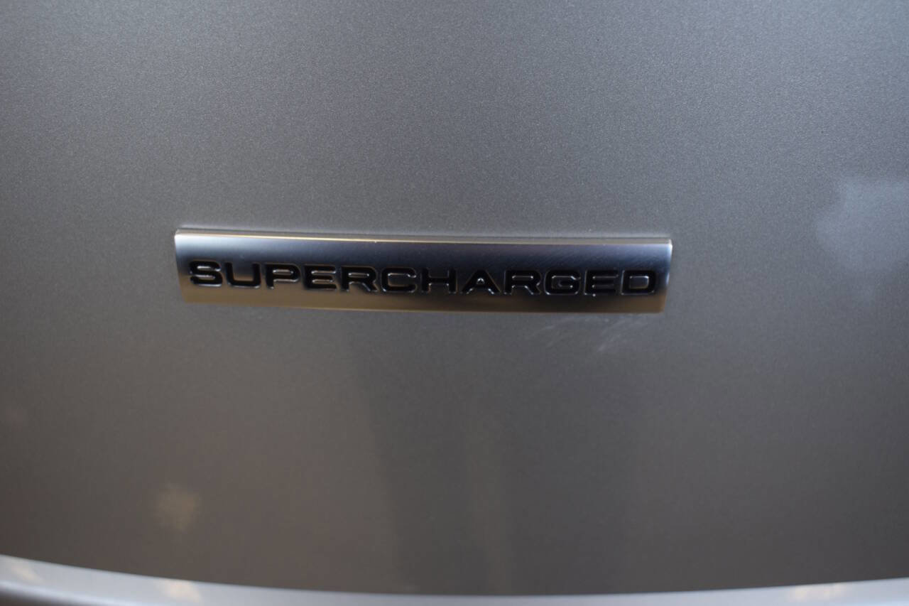 Used 2017 Land Rover Range Rover Supercharged image 21