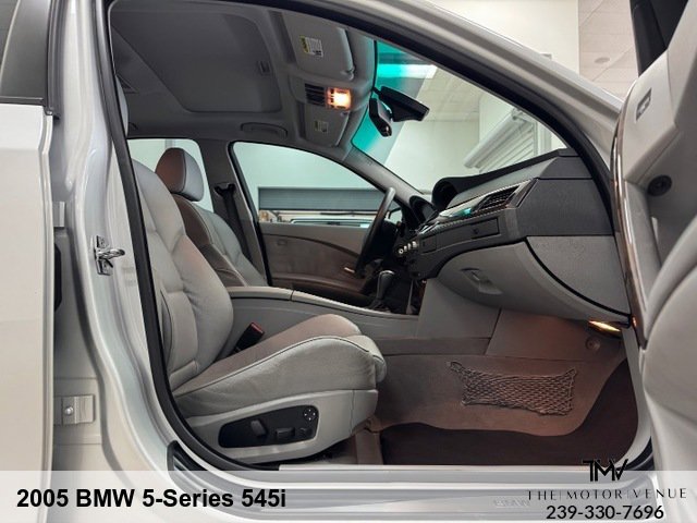 Used 2005 BMW 545i Sedan RWD image 31