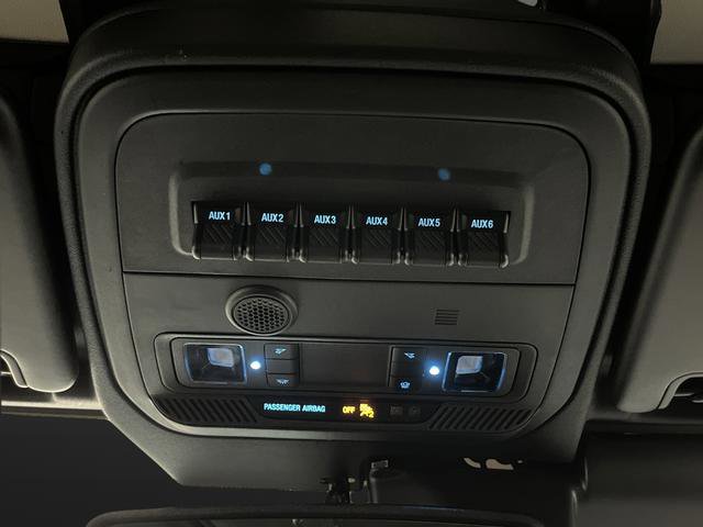 Used 2025 Ford Bronco Badlands image 25
