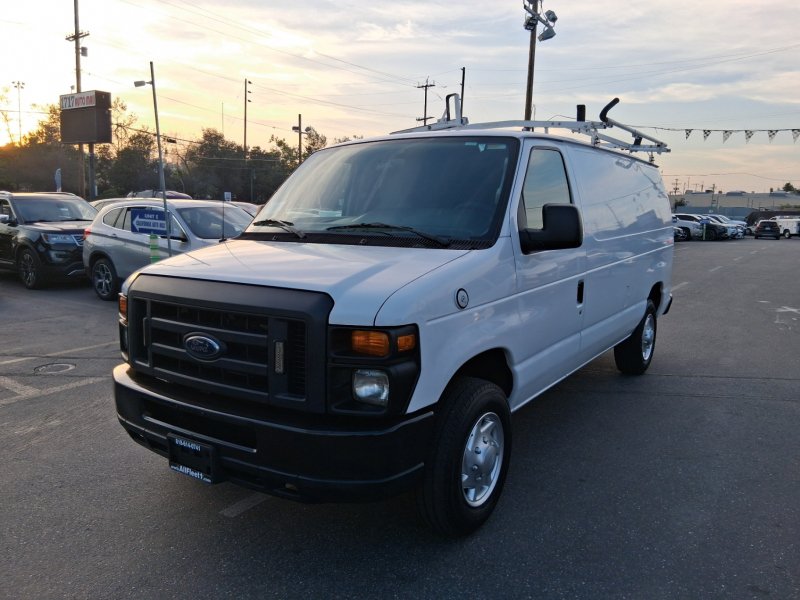 Used 2013 Ford E-150 and Econoline 150 w/ PWR Group RWD image 3
