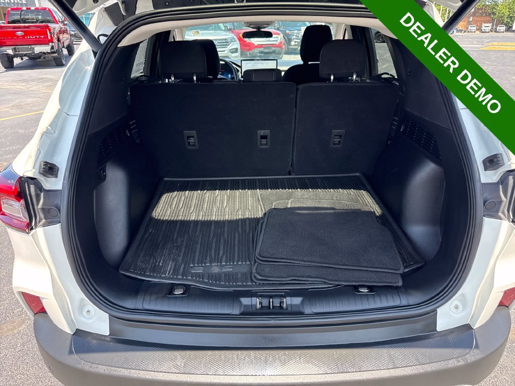 Used 2023 Ford Escape Active w/ Tech Pack #2 FWD image 10