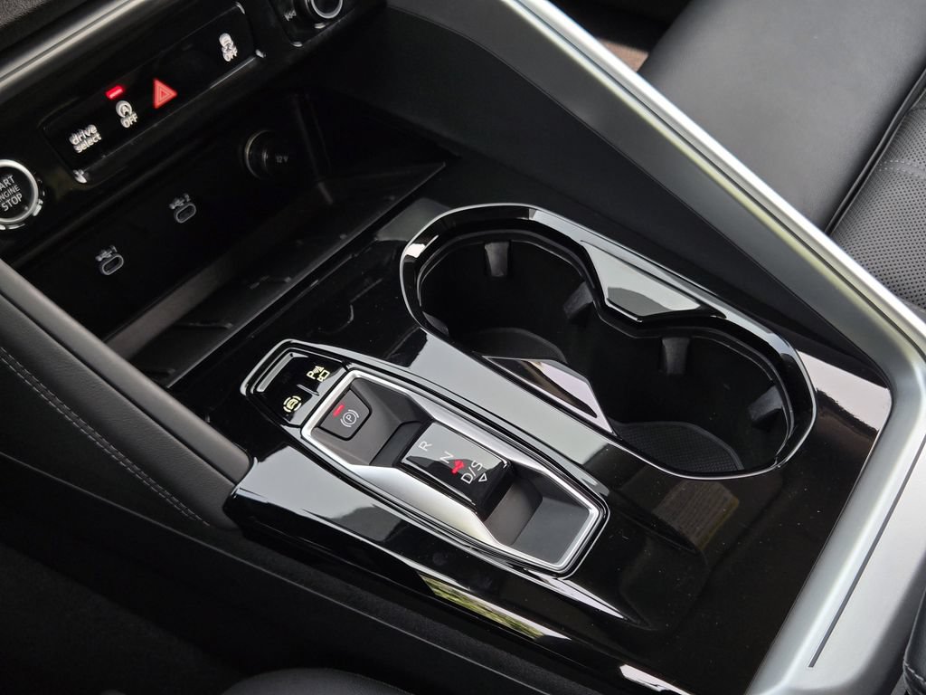 Certified 2025 Audi Q5 Premium Plus w/ Premium Plus AWD/4WD image 25