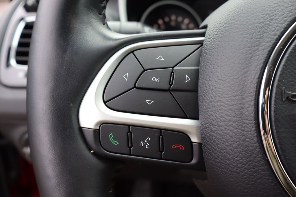 Used 2020 Jeep Compass Latitude image 14