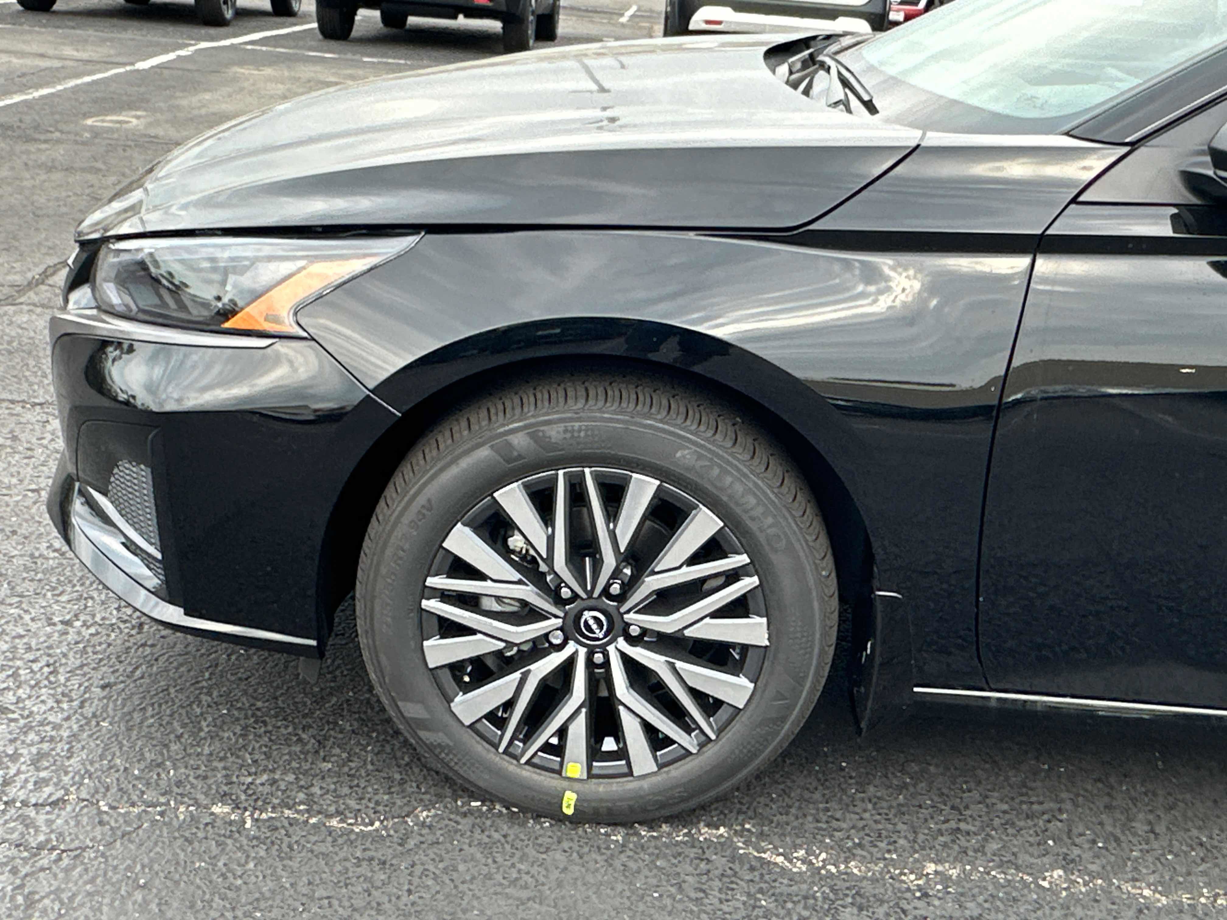 New 2026 Nissan Altima 2.5 SV AWD/4WD image 7