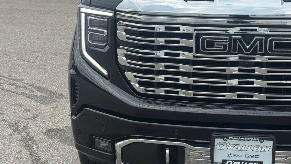 Used 2024 GMC Sierra 1500 Denali w/ Denali Reserve Package AWD/4WD image 10