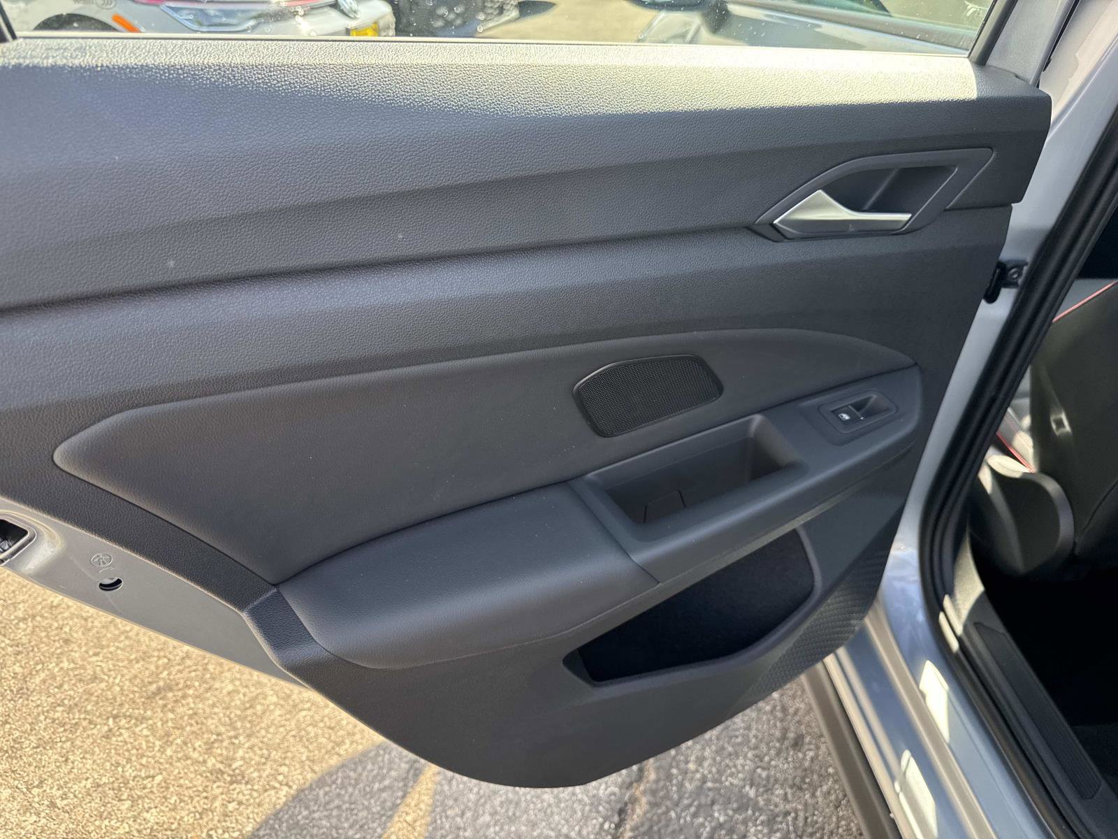 New 2025 Volkswagen GTI SE image 8