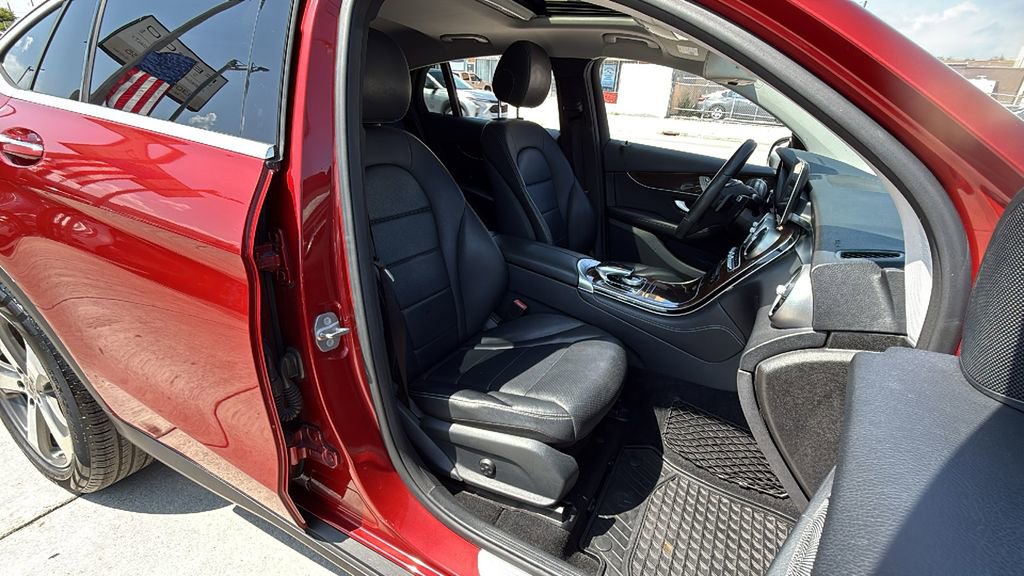 Used 2017 Mercedes-Benz GLC 300 GLC 300 Coupe image 43