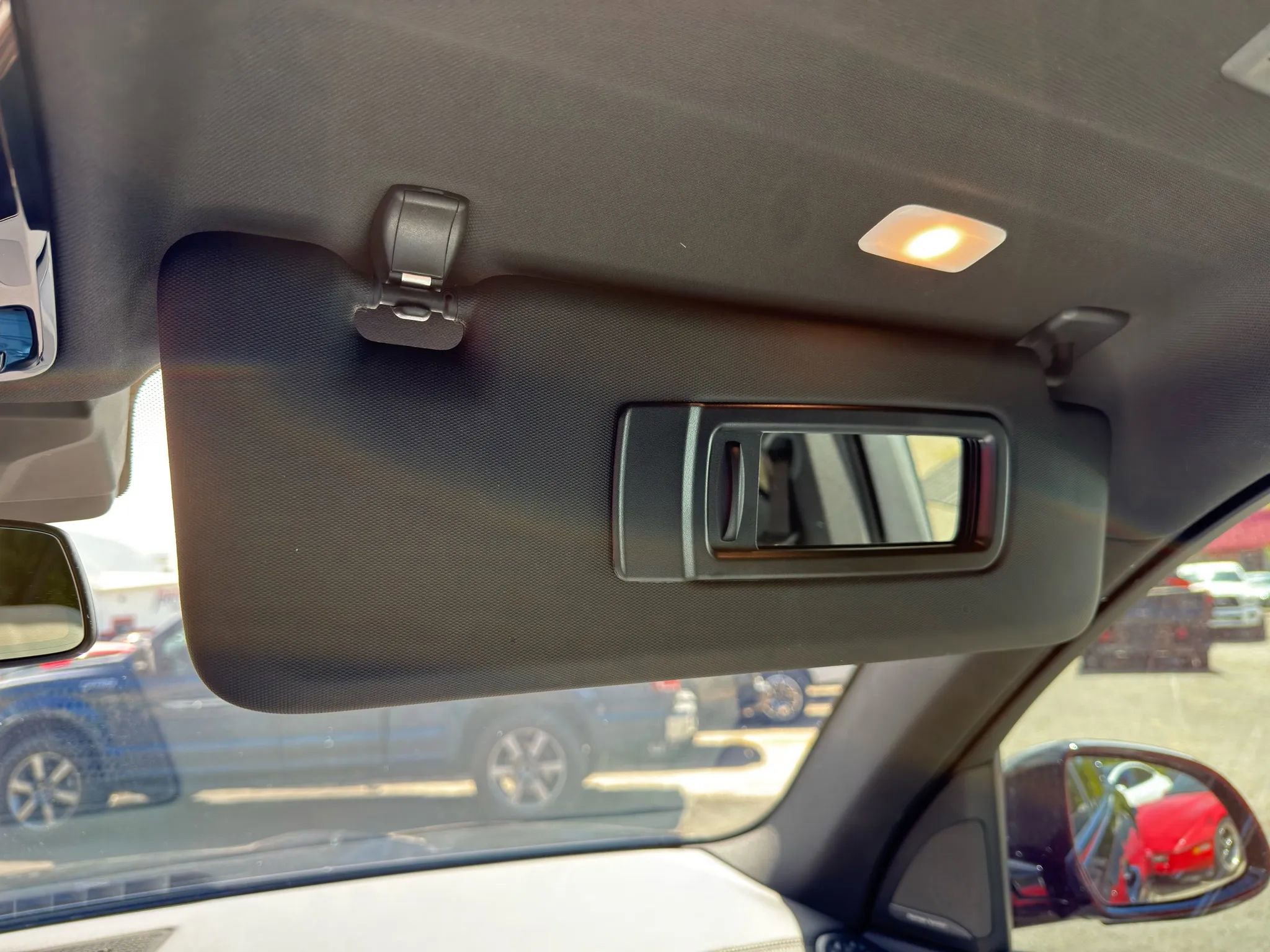 Used 2024 BMW X5 xDrive40i w/ M Sport Package image 25