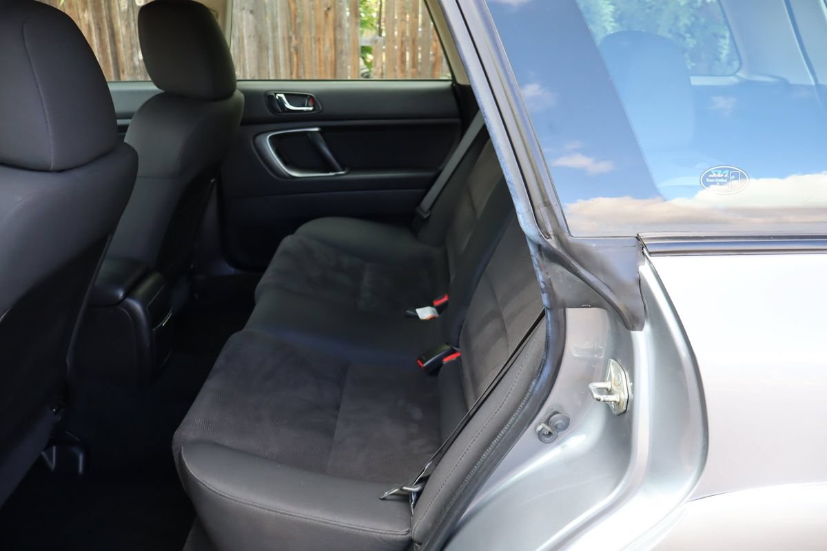 Used 2008 Subaru Outback 2.5i AWD/4WD image 20