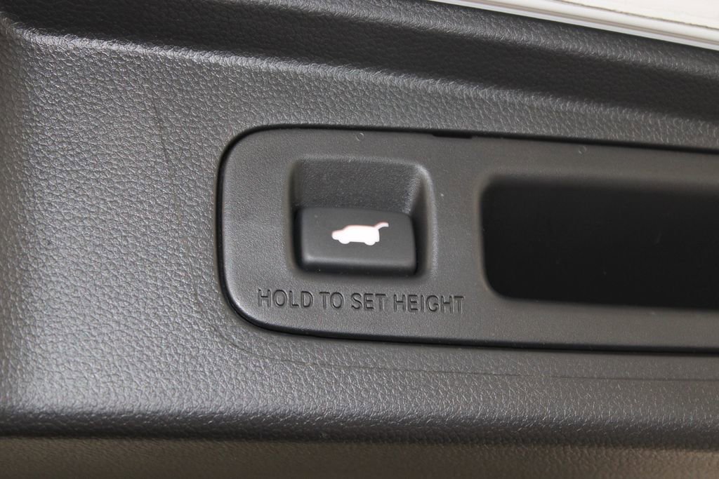 Used 2024 Honda CR-V EX-L image 14