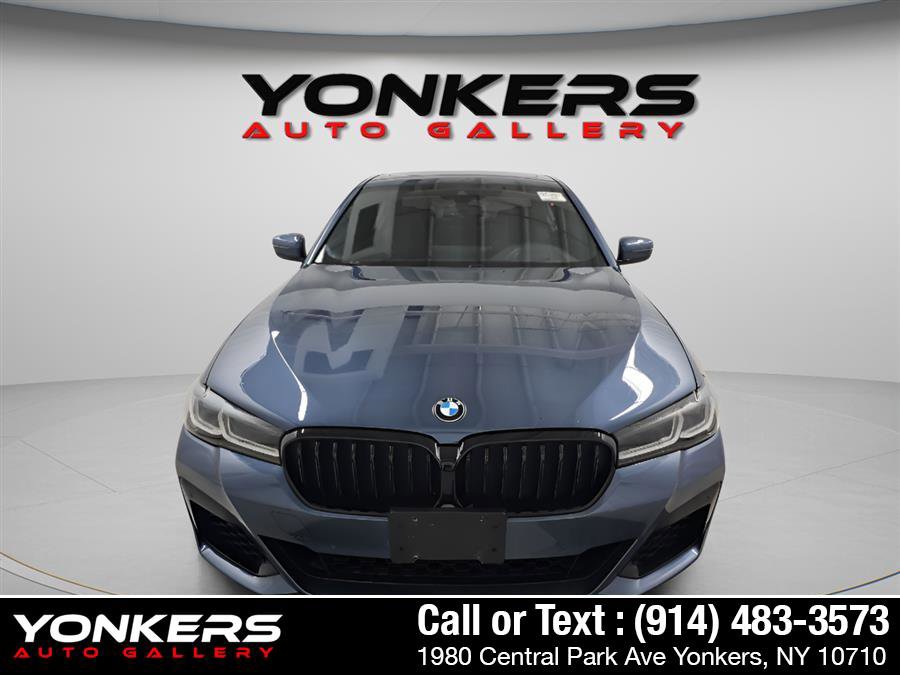 Used 2023 BMW 530i xDrive w/ M Sport Package AWD/4WD image 6