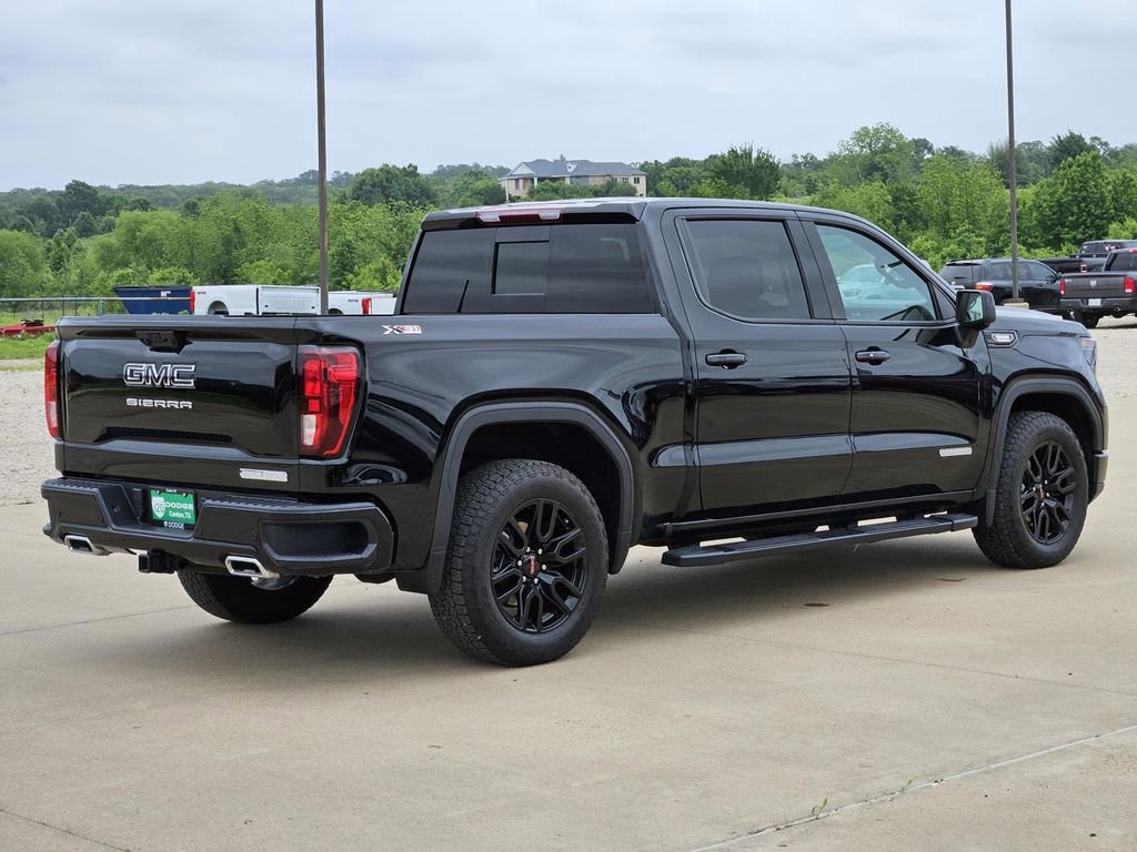 Used 2025 GMC Sierra 1500 Elevation w/ Elevation Premium Package AWD/4WD image 6