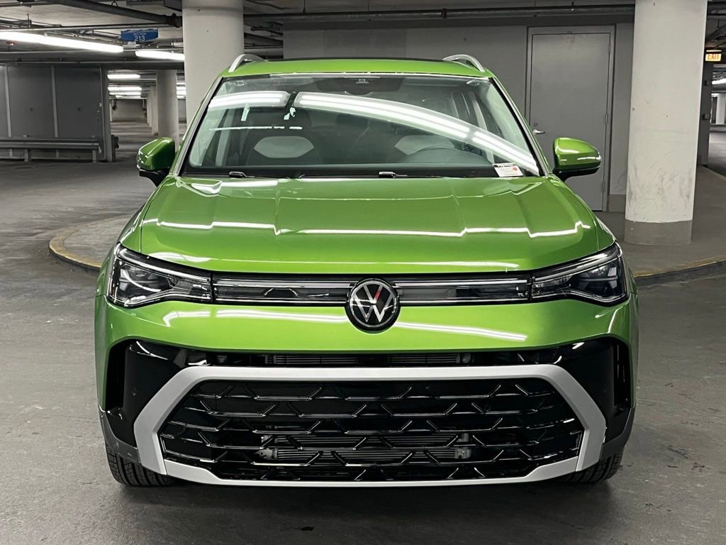 New 2026 Volkswagen Taos SEL image 31