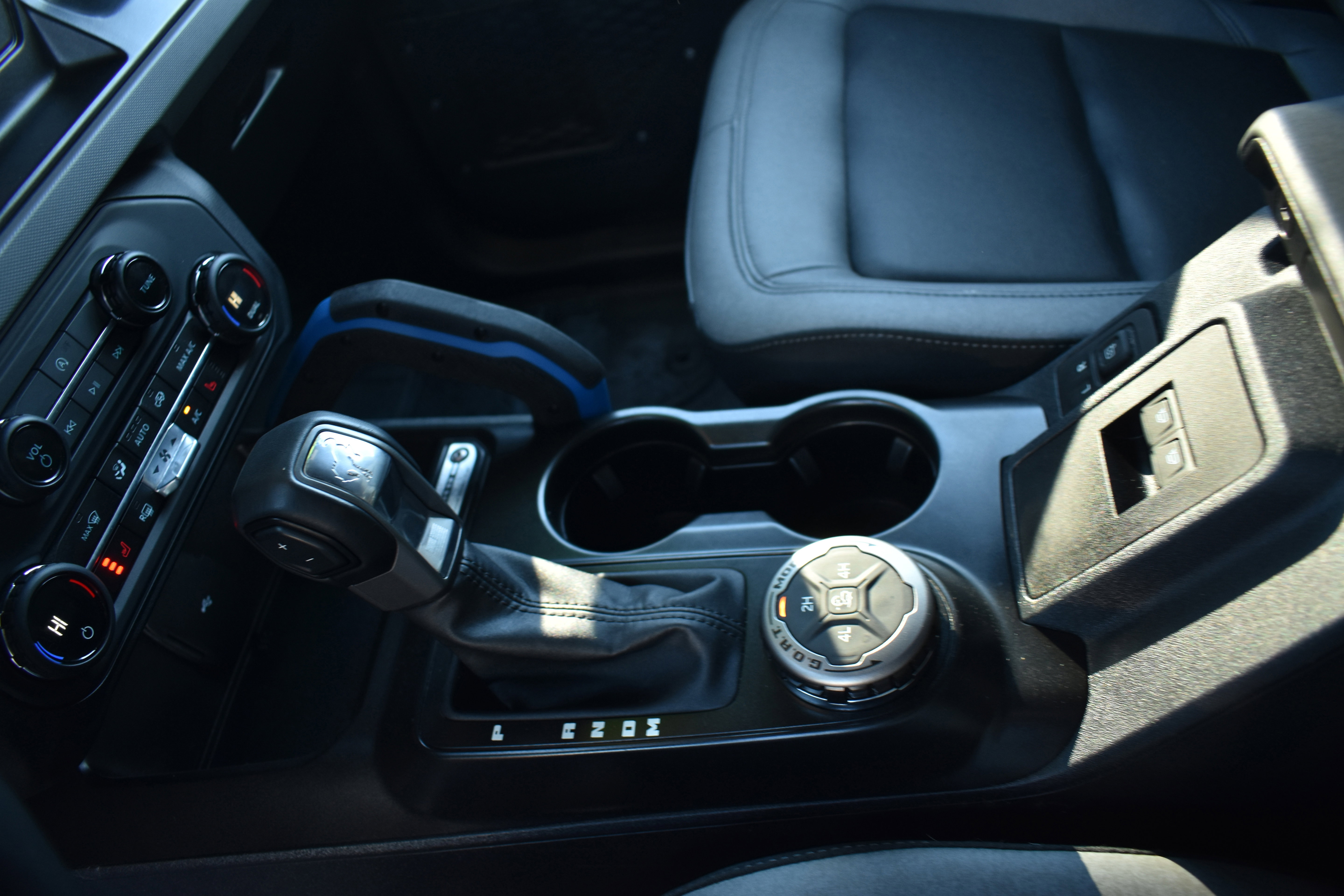 Used 2023 Ford Bronco Black Diamond image 25