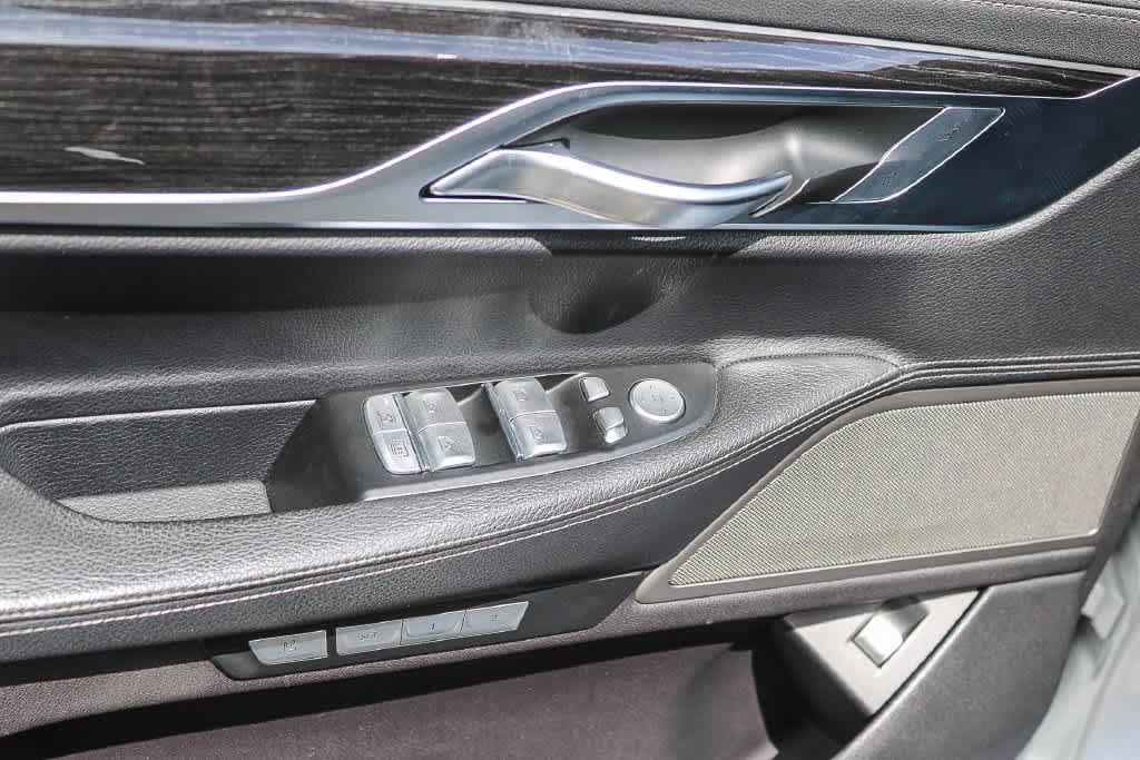Used 2016 BMW 740i RWD image 22