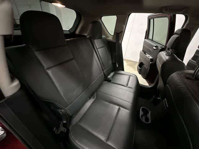 Used 2016 Jeep Compass High Altitude AWD/4WD image 22