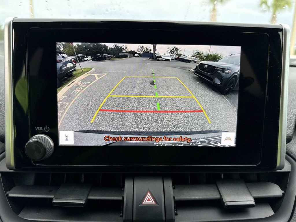 Used 2023 Toyota RAV4 LE FWD image 28
