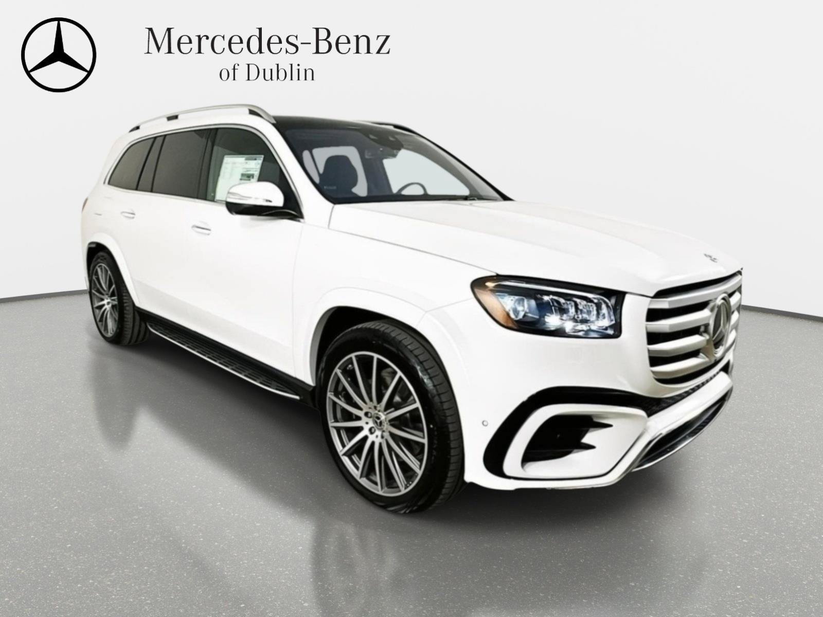 Used 2026 Mercedes-Benz GLS 580 4MATIC image 3