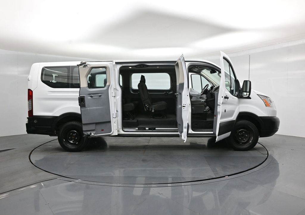 Used 2019 Ford Transit 350 XLT RWD image 5