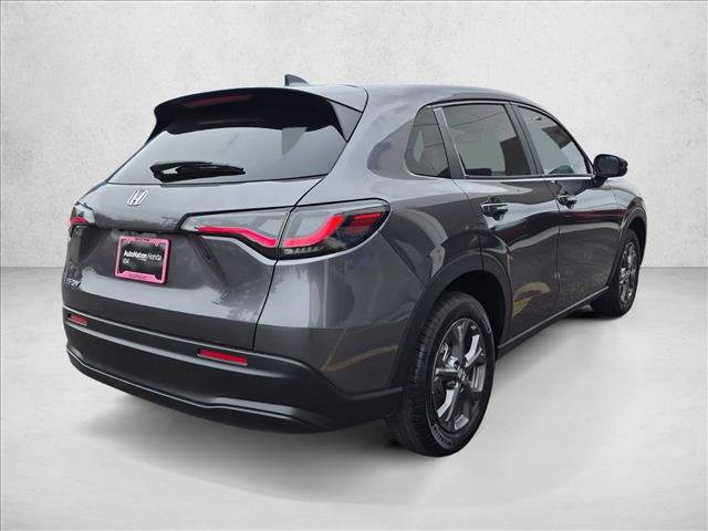 Certified 2027 Honda HR-V LX image 5