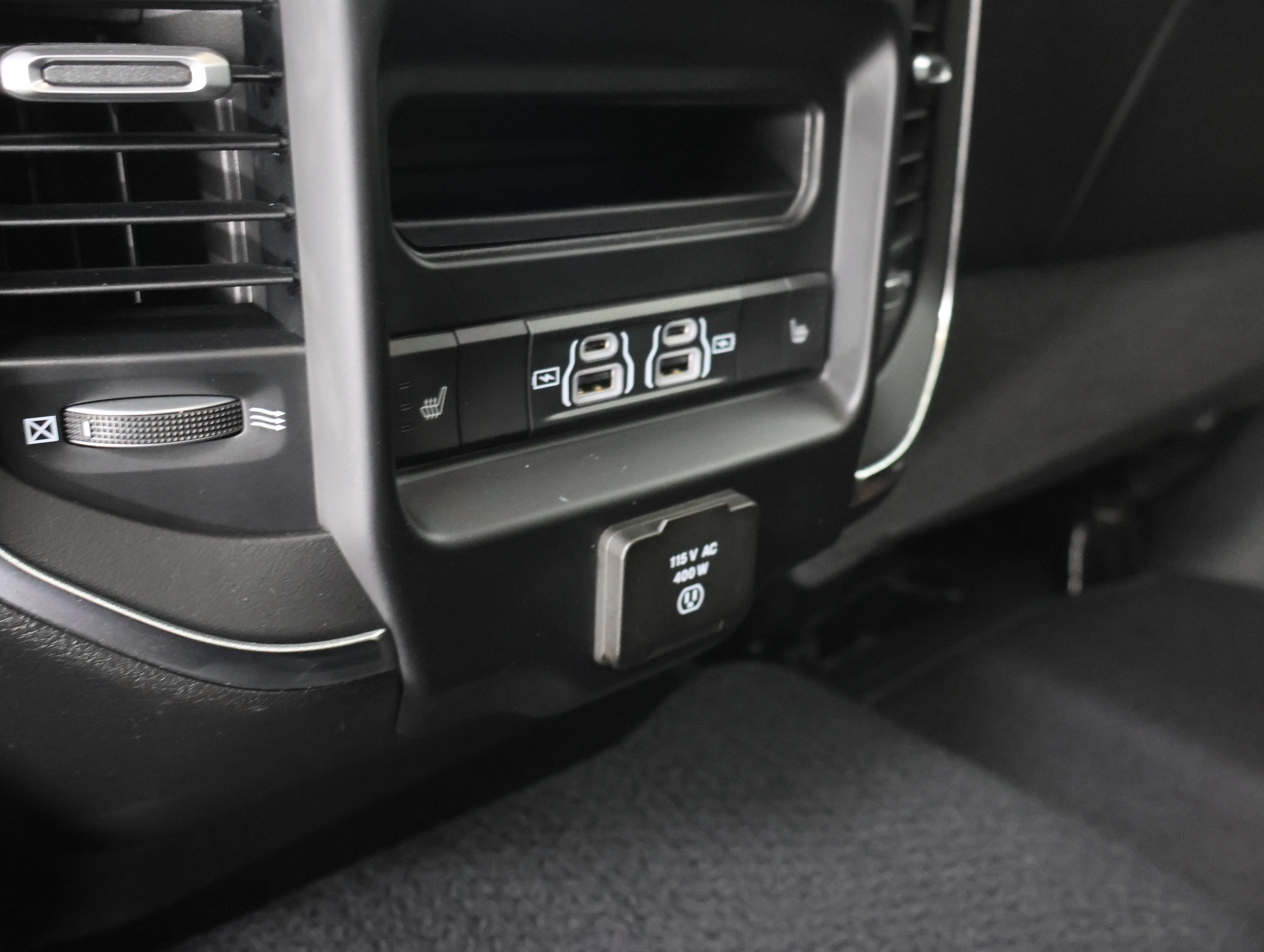 Used 2022 RAM 2500 Laramie AWD/4WD image 37