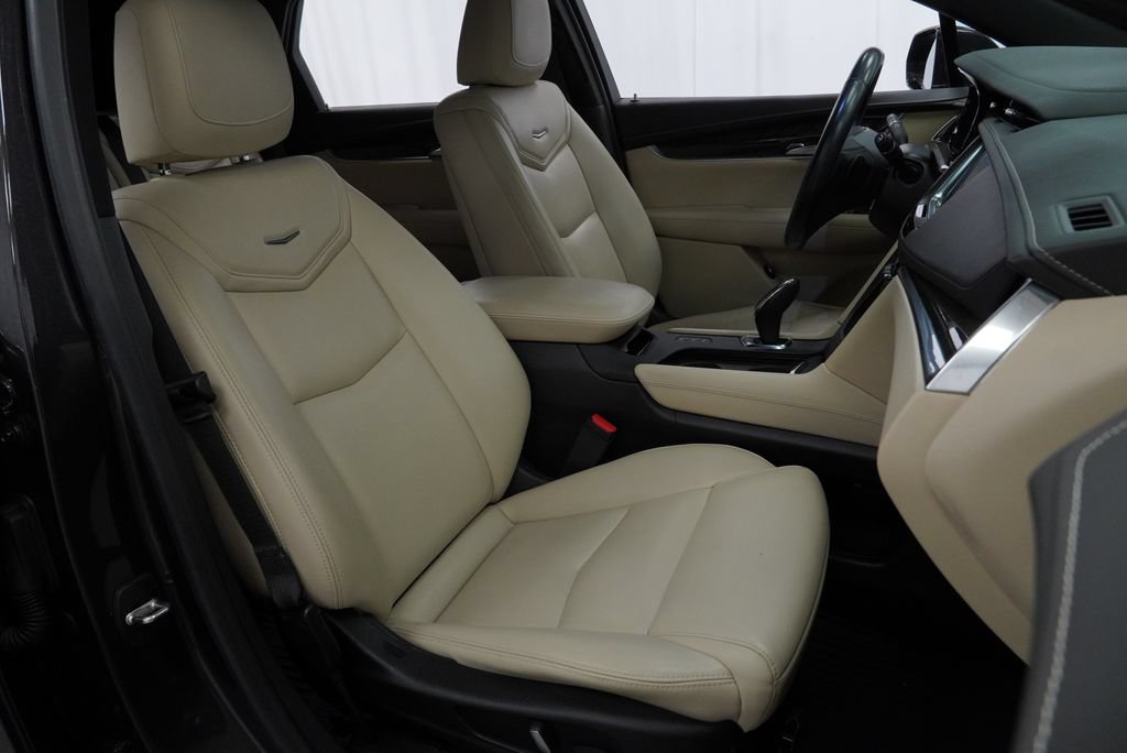 Certified 2019 Cadillac XT5 AWD image 29