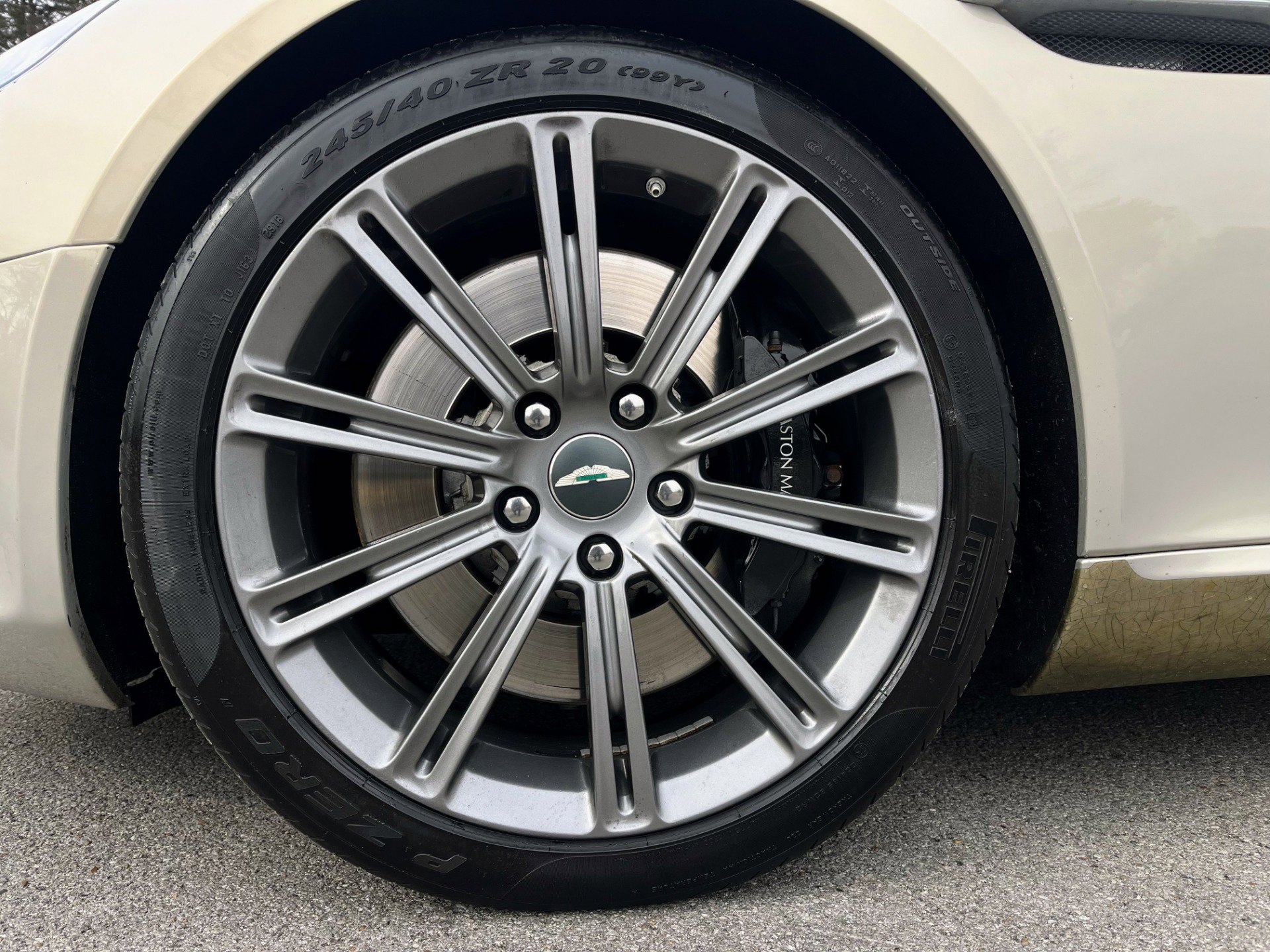 Used 2011 Aston Martin Rapide Luxe image 64