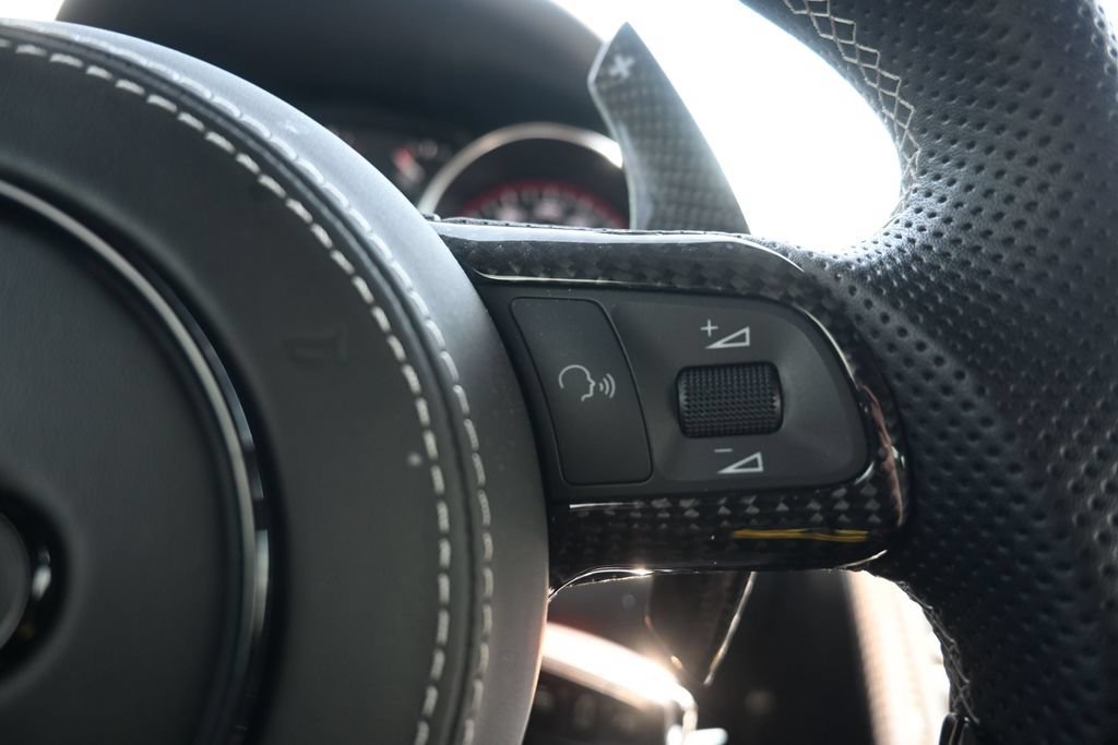 Used 2011 Audi R8 V10 AWD/4WD image 25