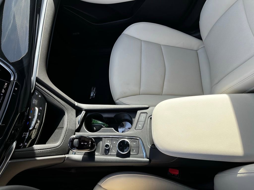 Used 2024 Cadillac XT6 Sport w/ Technology Package image 20