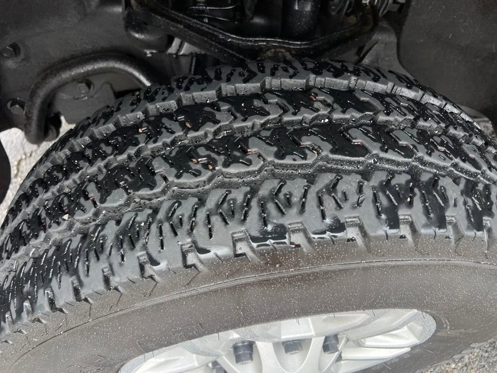 Used 2024 Chevrolet Silverado 2500 LT image 28