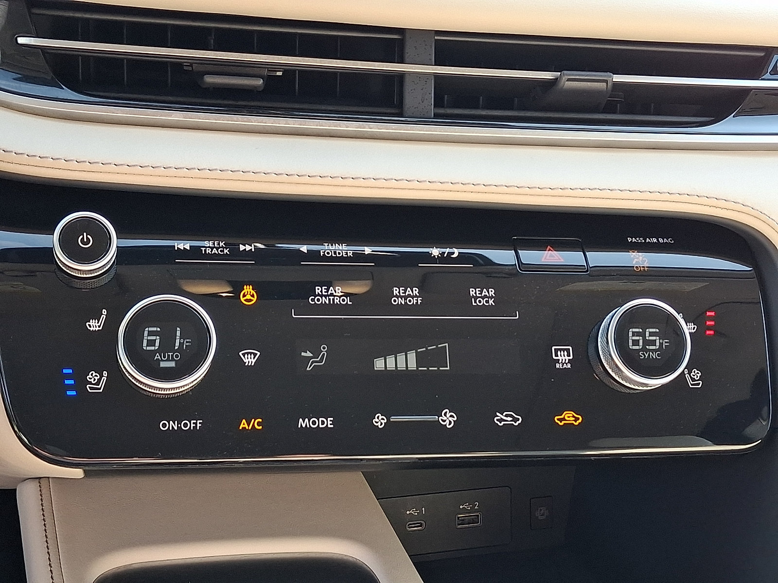 Certified 2023 INFINITI QX60 Luxe AWD/4WD image 17