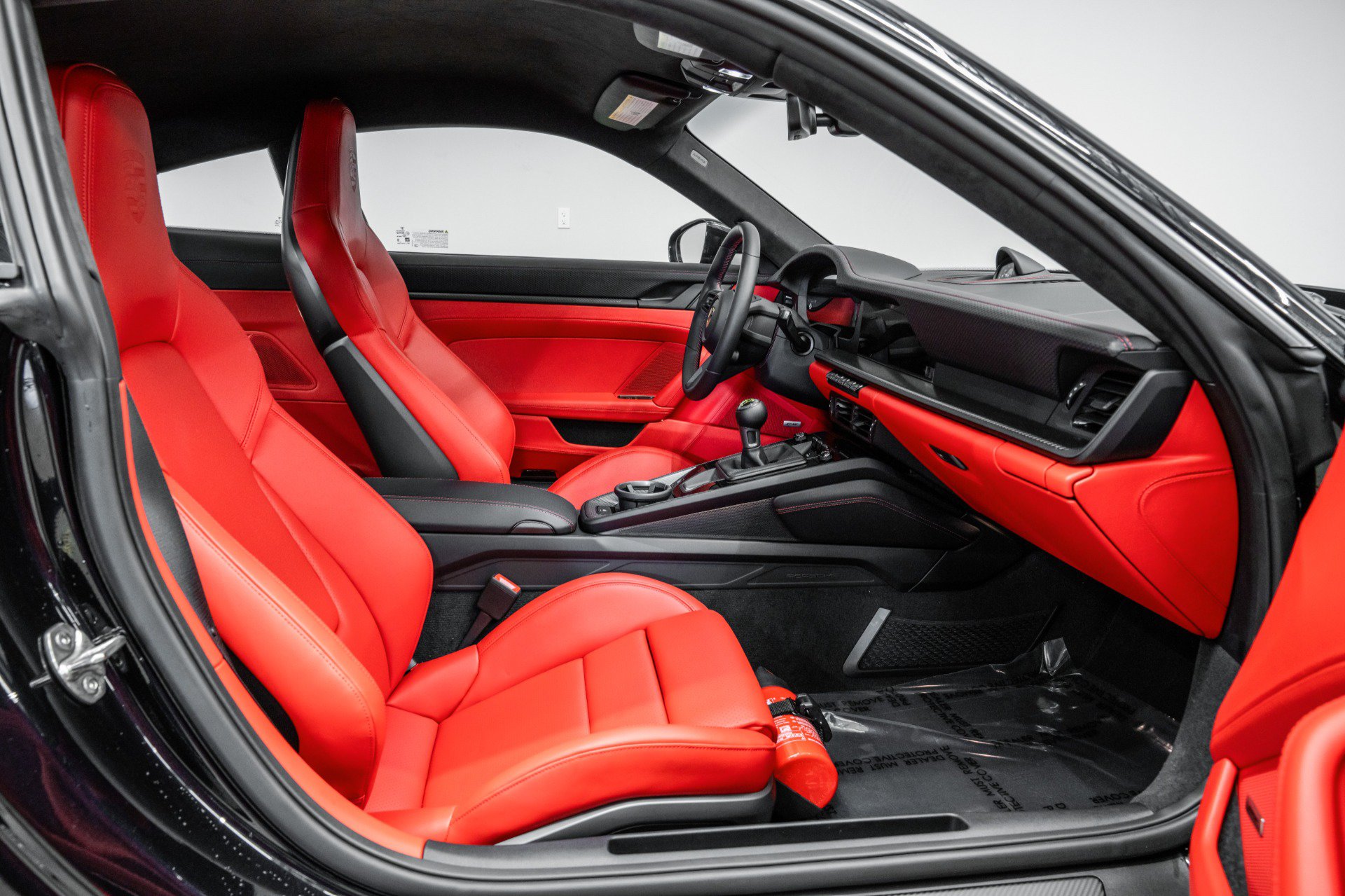 Used 2026 Porsche 911 GT3 RWD image 32