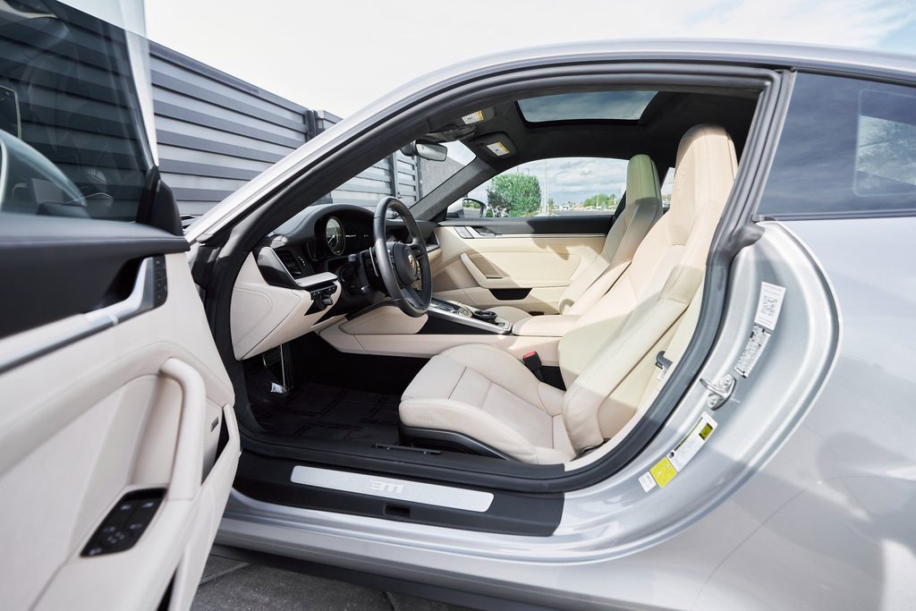 Used 2024 Porsche 911 Turbo S image 25