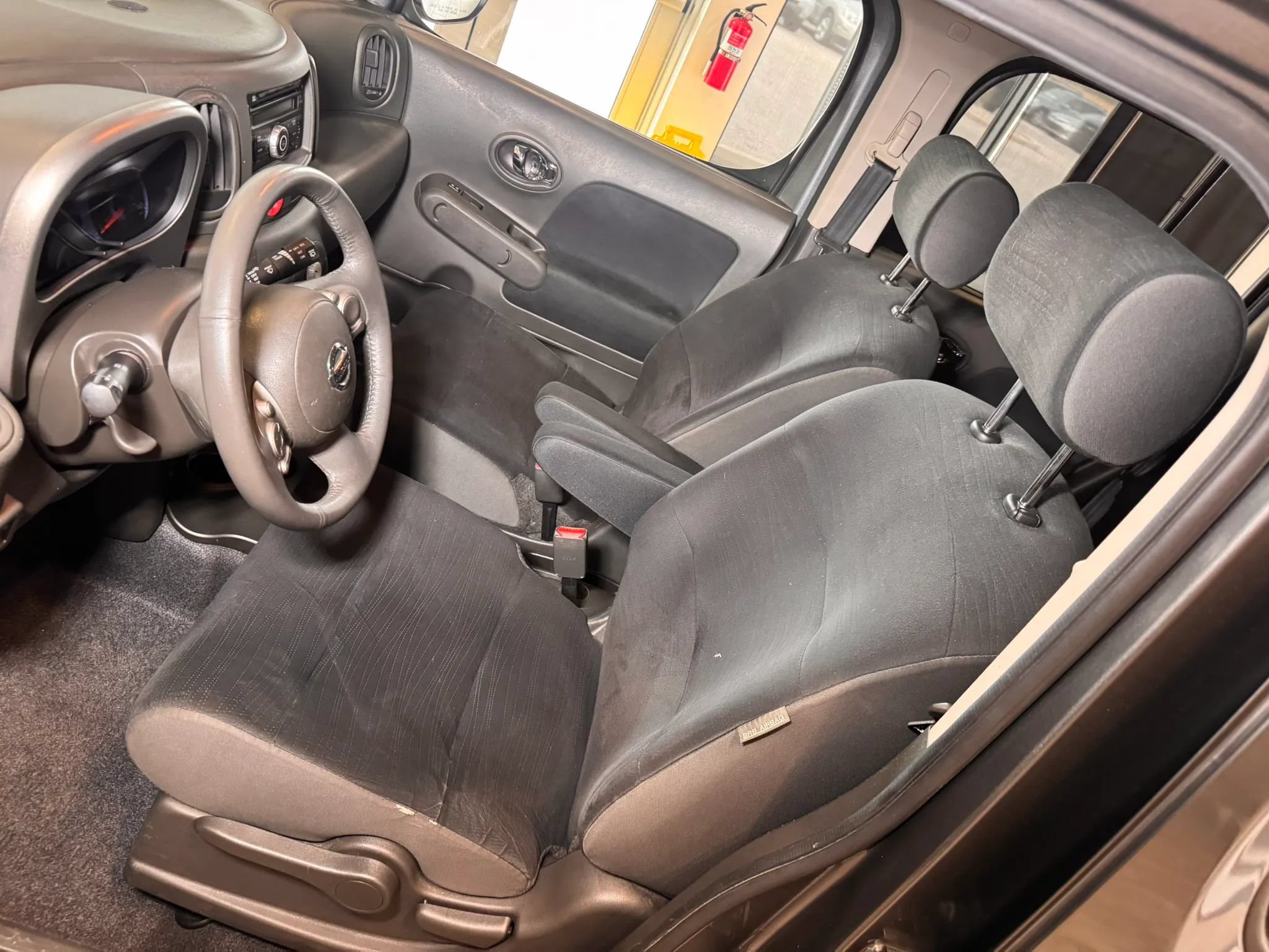 Used 2012 Nissan Cube 1.8 S w/ Interior Designer Pkg FWD image 21